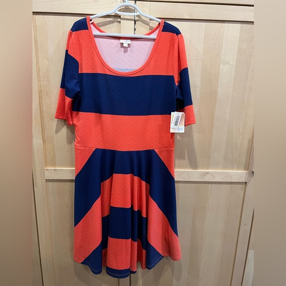 Lularoe Nicole Dress - Picture 1 of 7